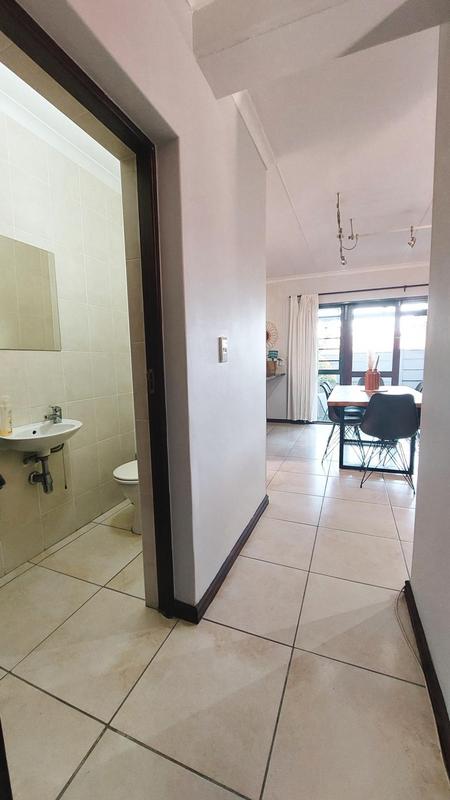 3 Bedroom Property for Sale in Bloemhof Western Cape